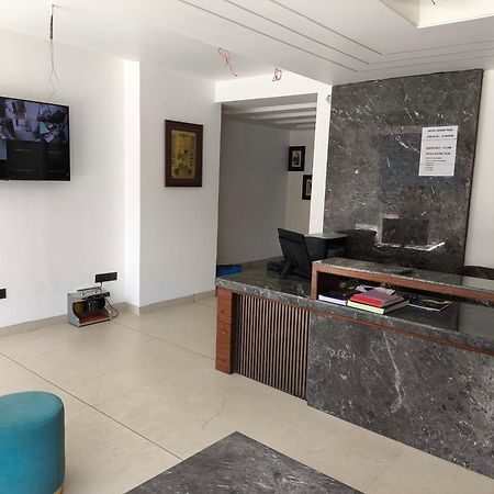 Hotel Divine Peak Pachmarhi Exterior photo