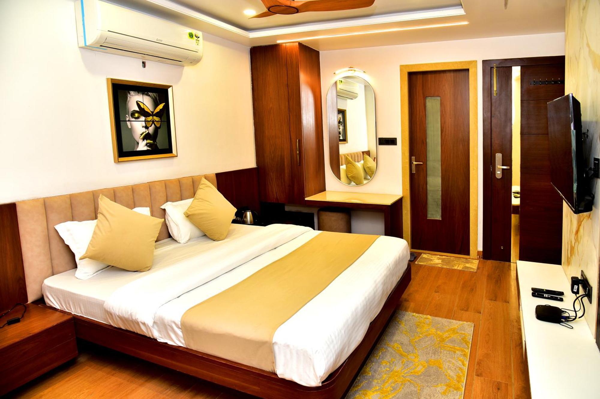 Hotel Divine Peak Pachmarhi Exterior photo