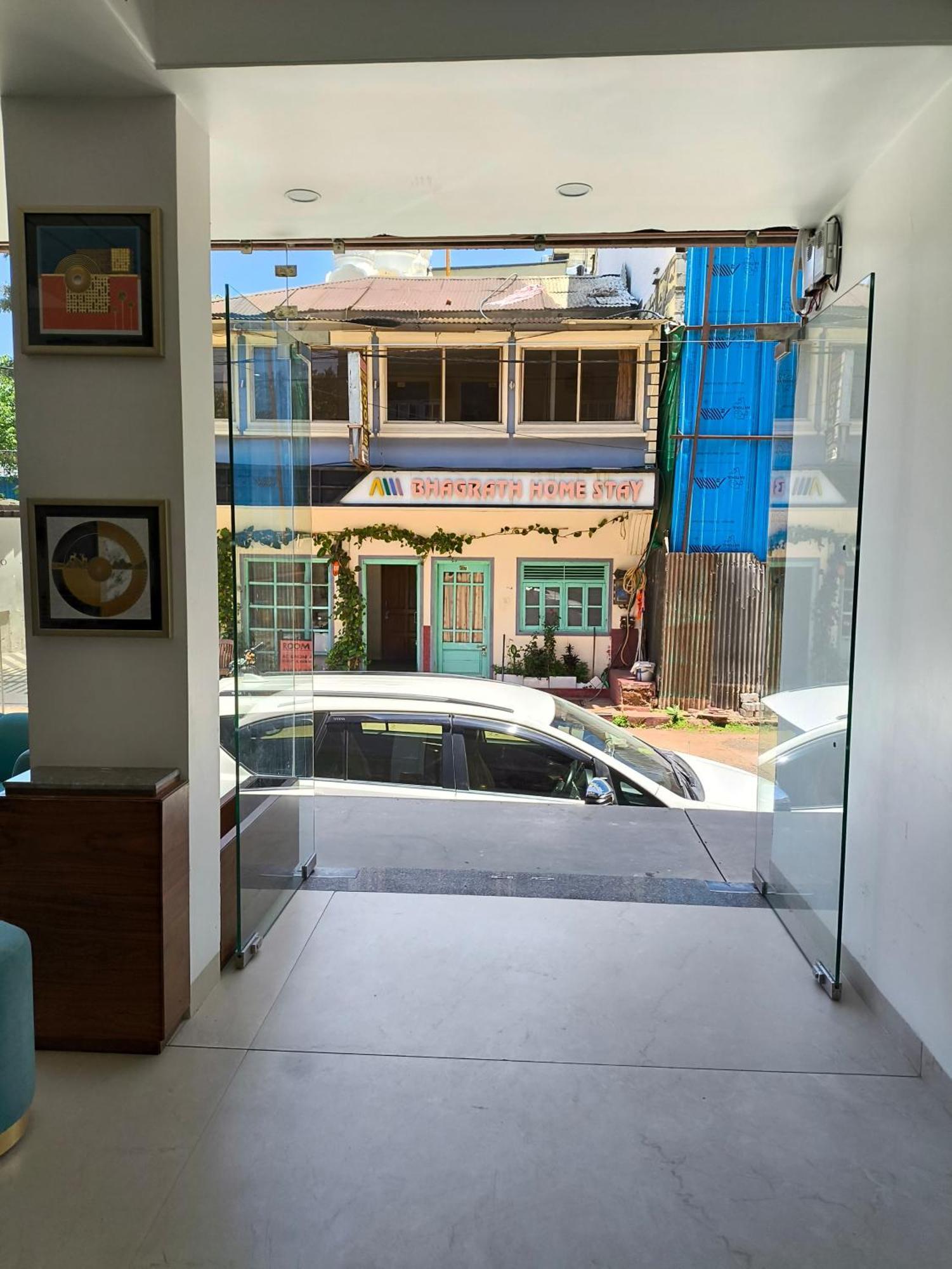 Hotel Divine Peak Pachmarhi Exterior photo